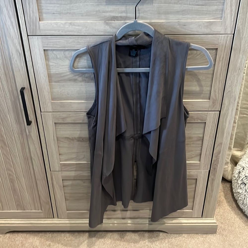 Perfect Condition Suede Feel Vest!